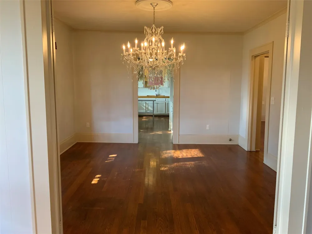 404 W Main Street Bellville, TX 77418