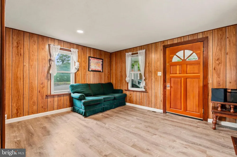 1132 SECURITY ROAD Hagerstown, MD 21742