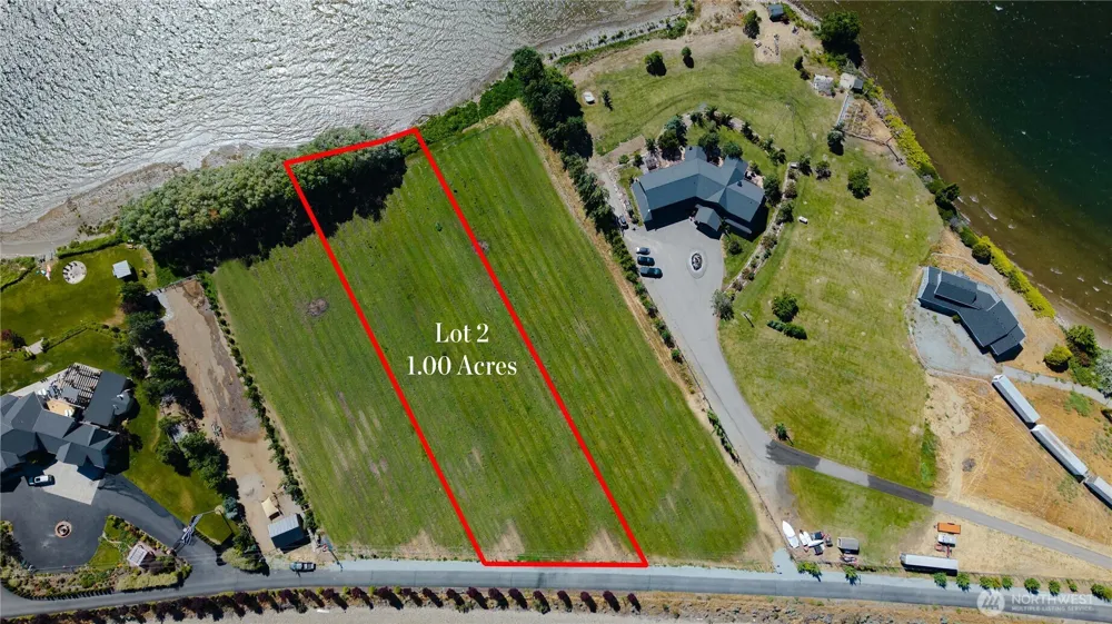 2 Stennes Drive Pateros, WA 98846