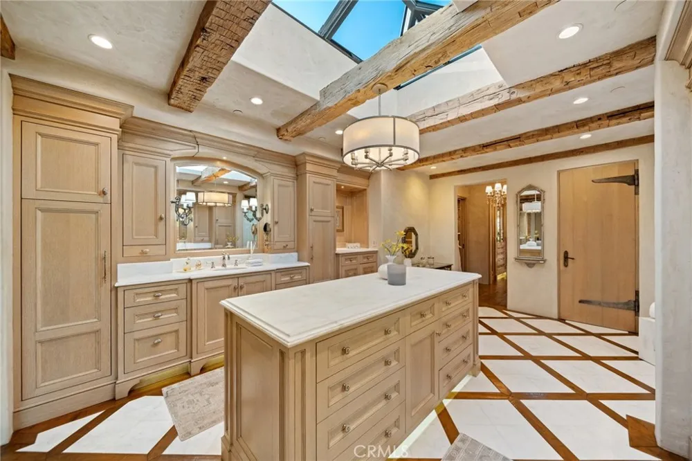 15 Montage Way Laguna Beach, CA 92651