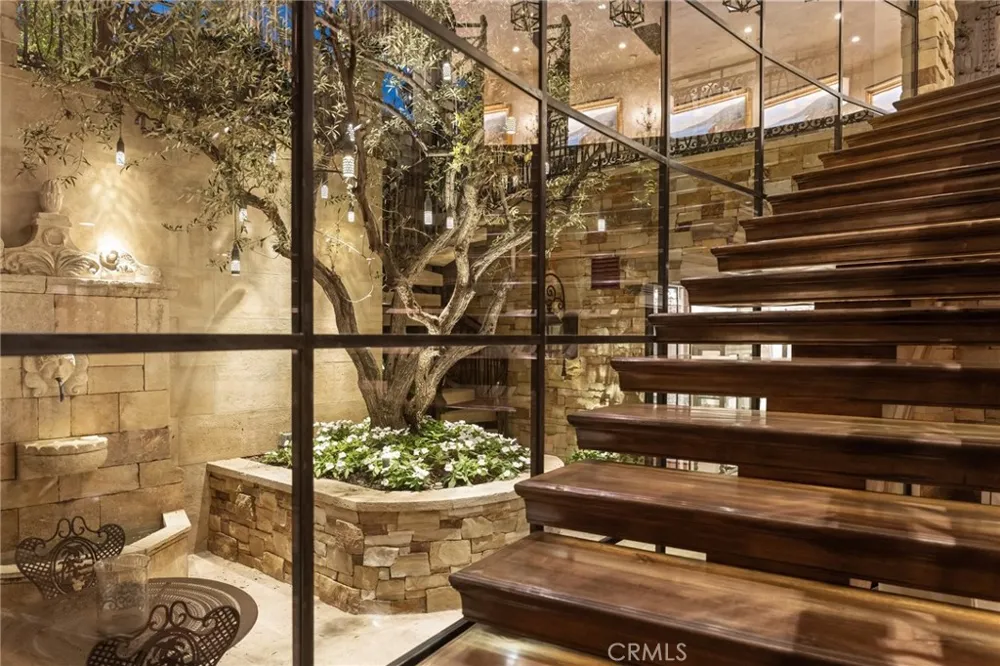15 Montage Way Laguna Beach, CA 92651