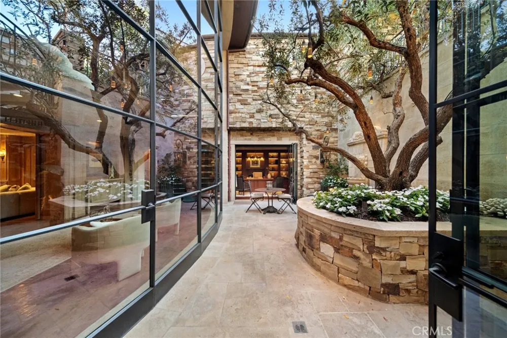 15 Montage Way Laguna Beach, CA 92651