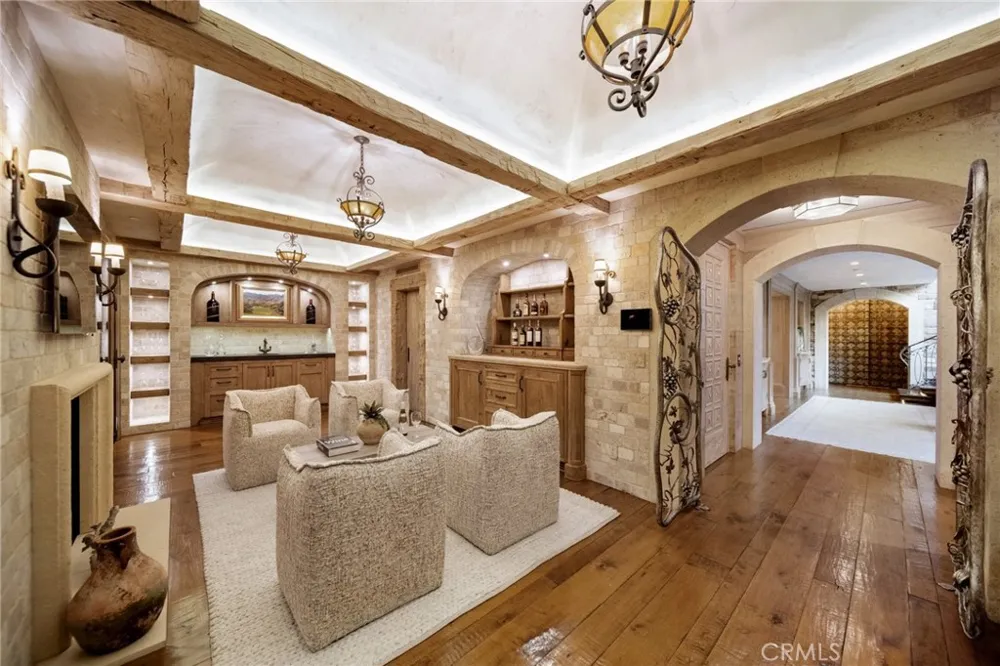 15 Montage Way Laguna Beach, CA 92651