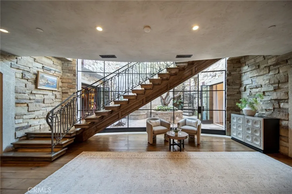 15 Montage Way Laguna Beach, CA 92651