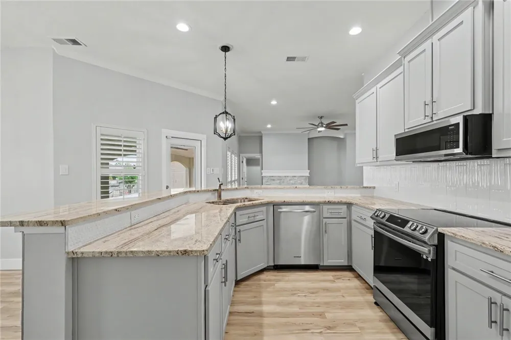 950 S Bay Street Aransas Pass, TX 78336