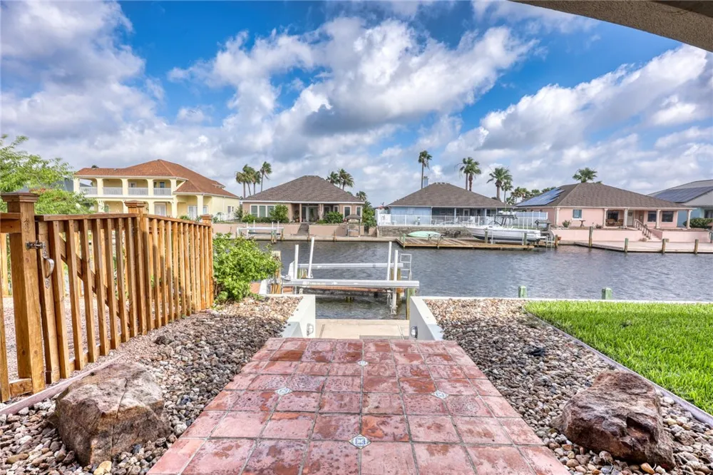 950 S Bay Street Aransas Pass, TX 78336