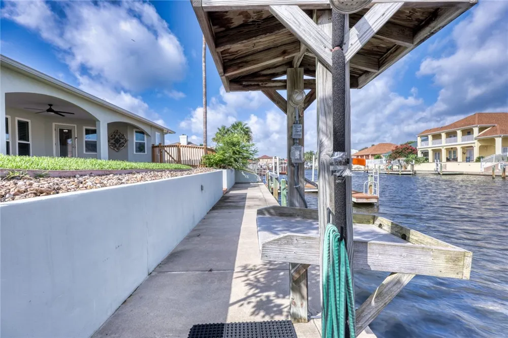 950 S Bay Street Aransas Pass, TX 78336