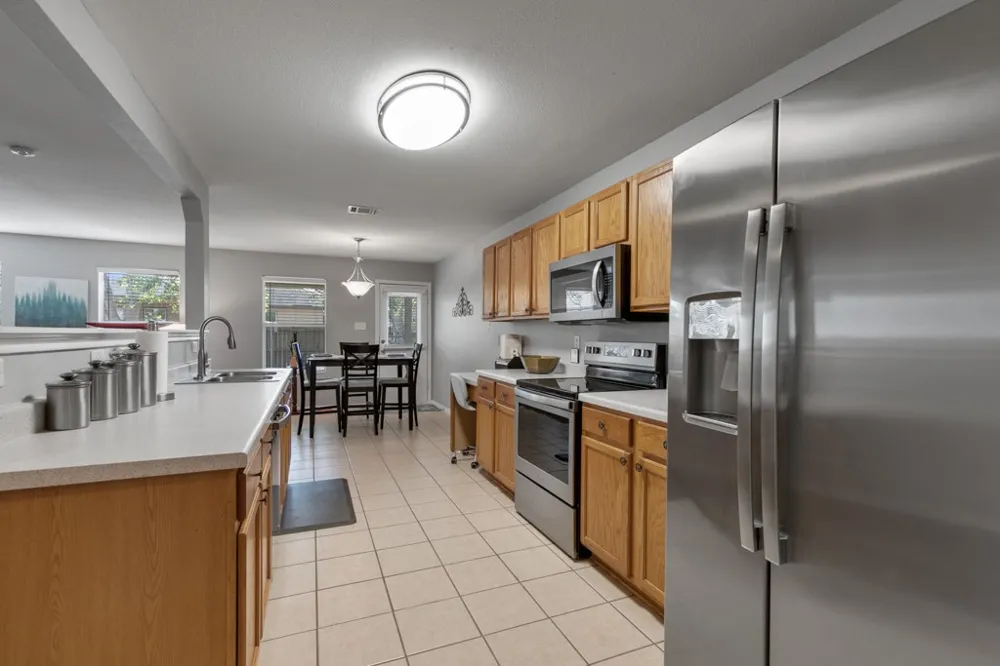 2042 Dragon Trail New Braunfels, TX 78130