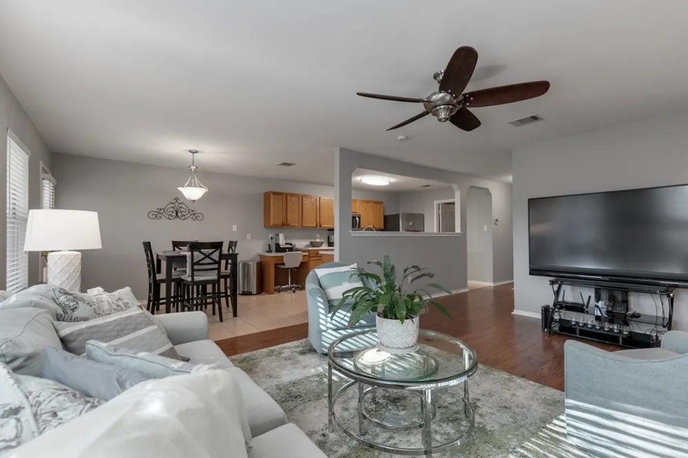 2042 Dragon Trail New Braunfels, TX 78130
