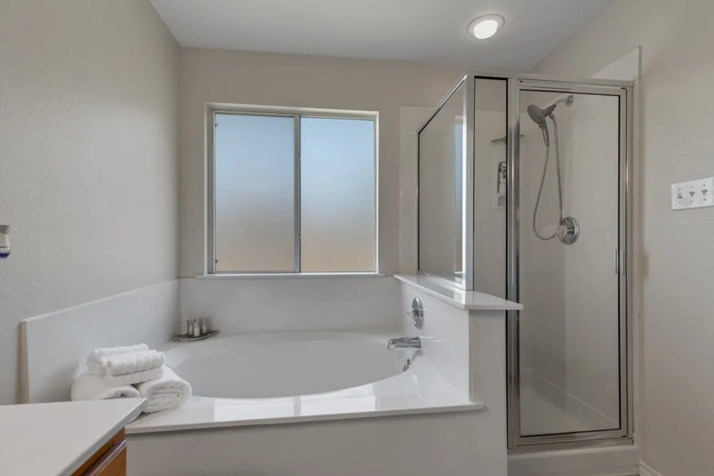 2042 Dragon Trail New Braunfels, TX 78130