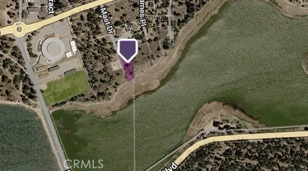 38 North Shore Big Bear City, CA 92314