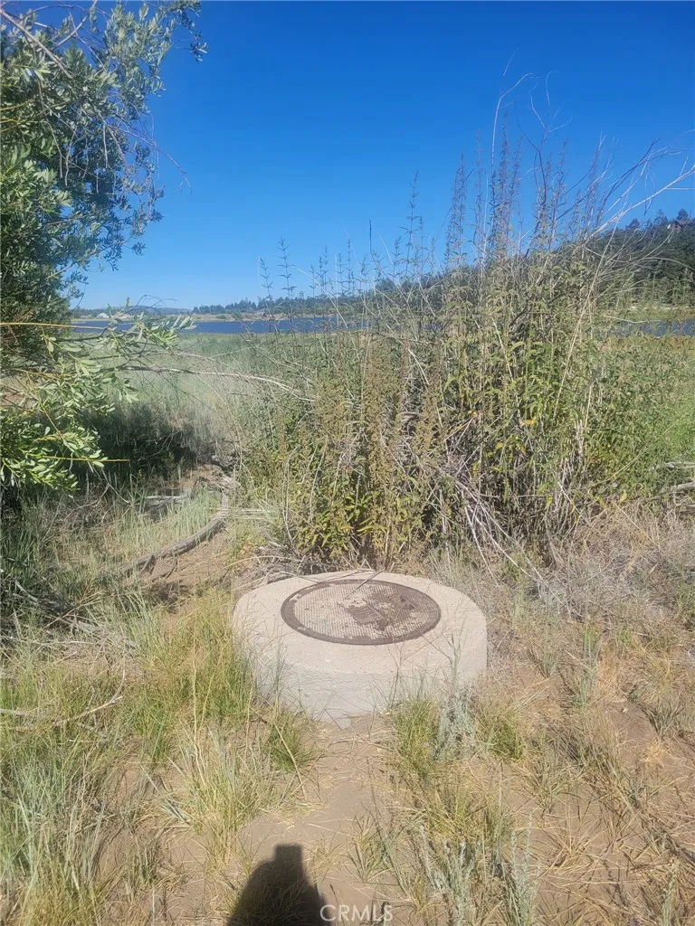 38 North Shore Big Bear City, CA 92314