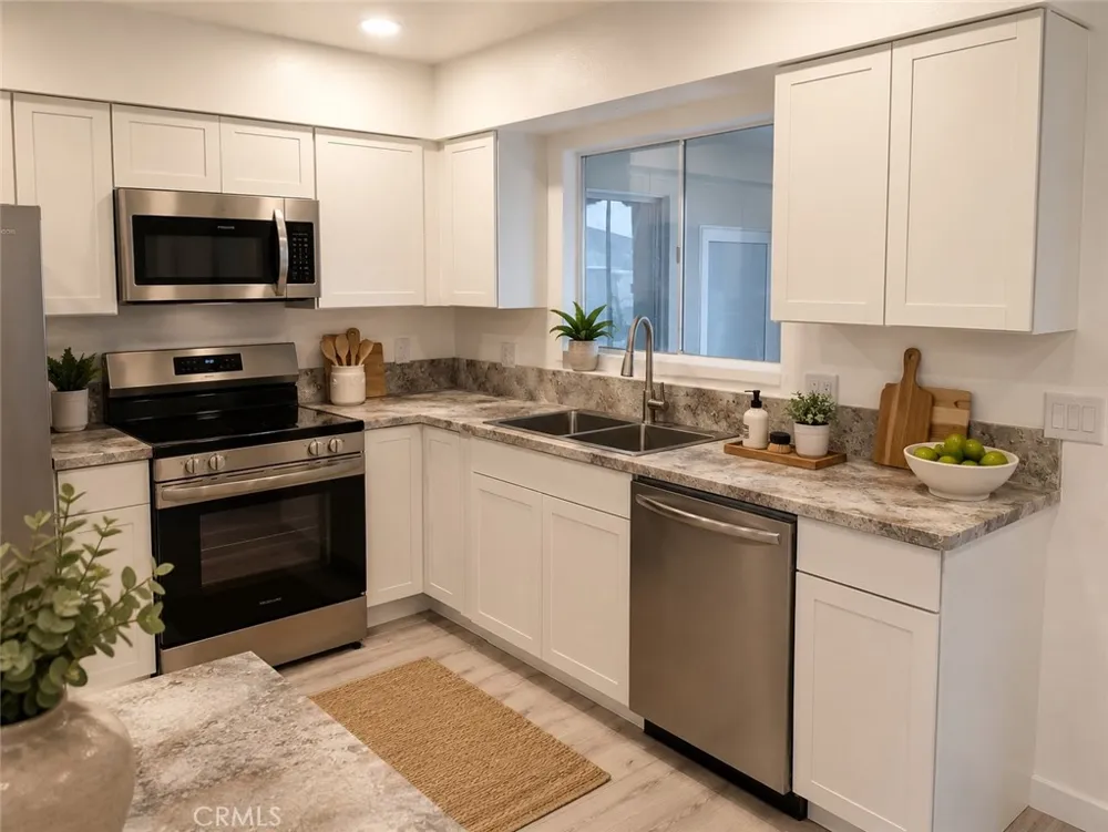 611 S Palm #F Hemet, CA 92543