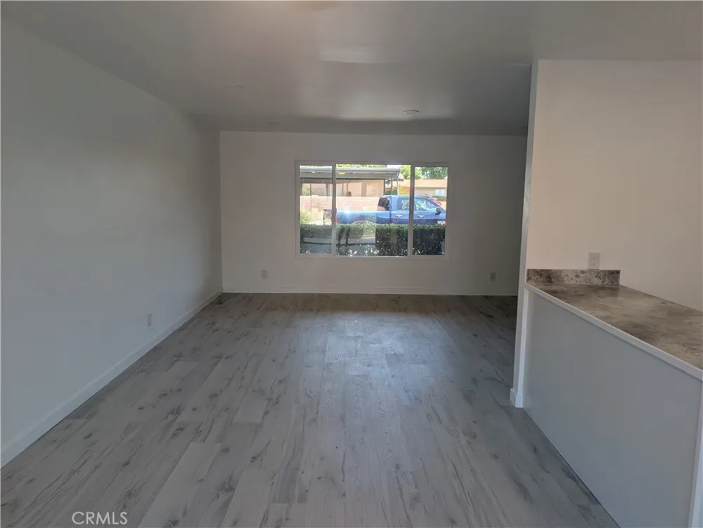 611 S Palm #F Hemet, CA 92543