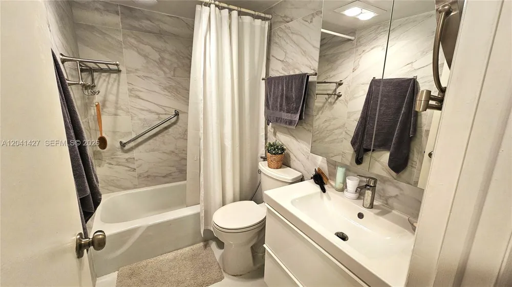 1980 S Ocean Dr #6B Hallandale Beach, FL 33009