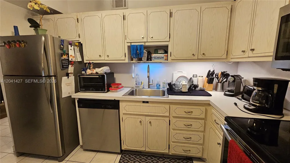 1980 S Ocean Dr #6B Hallandale Beach, FL 33009