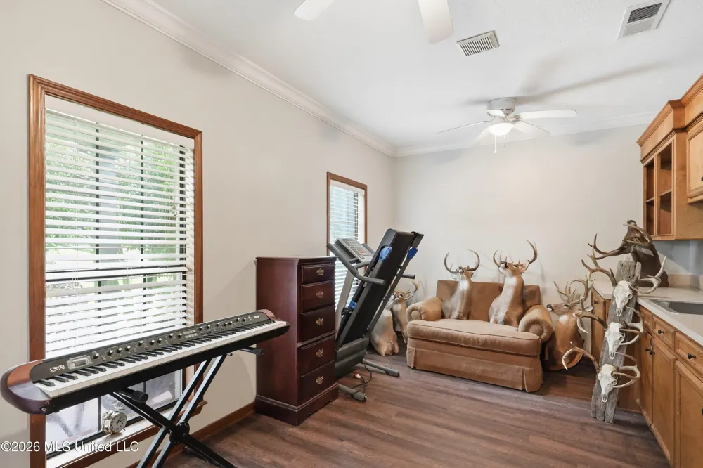 240 Mink Branch Road Pelahatchie, MS 39145