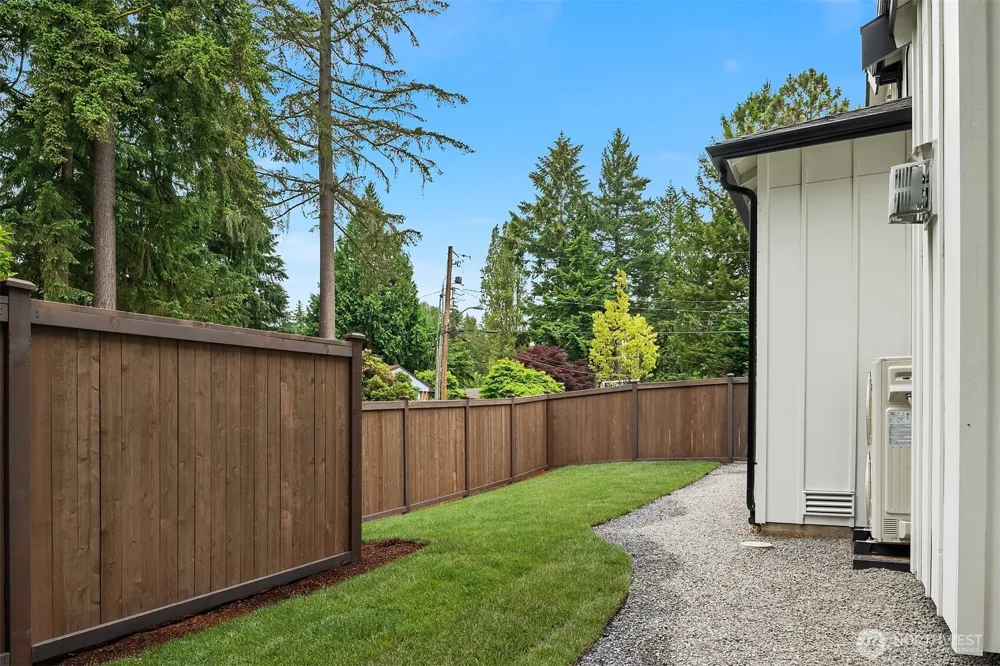7020 139th Place NE Redmond, WA 98052