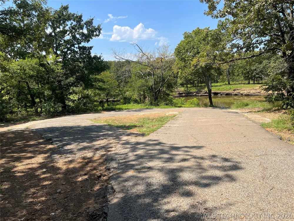 415461 E 1094 ROAD Checotah, OK 74426