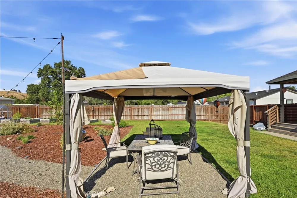 17084 Mustang Court Lower Lake, CA 95457