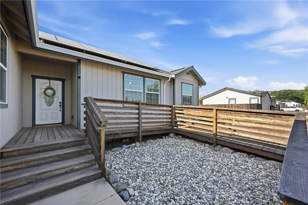 17084 Mustang Court Lower Lake, CA 95457