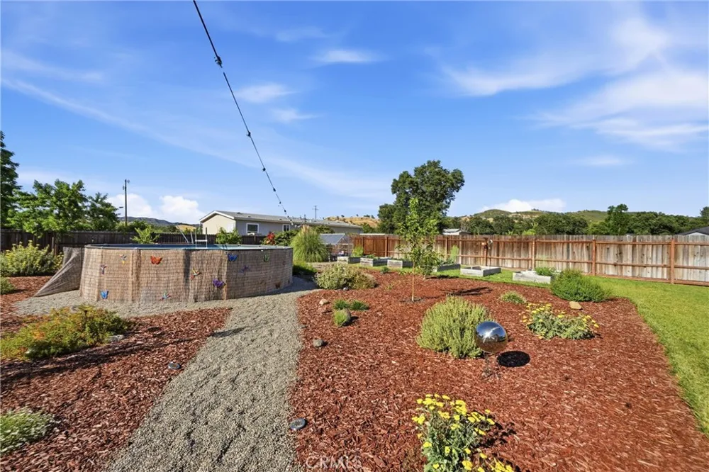 17084 Mustang Court Lower Lake, CA 95457