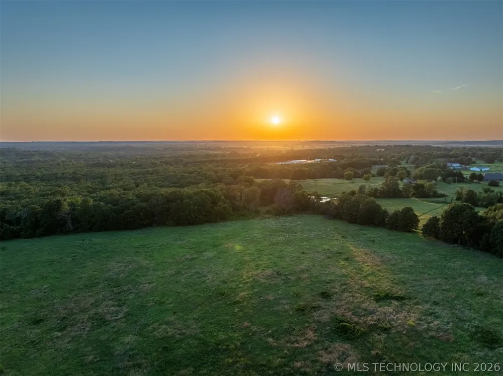 5 S 4240 ROAD Chelsea, OK 74016