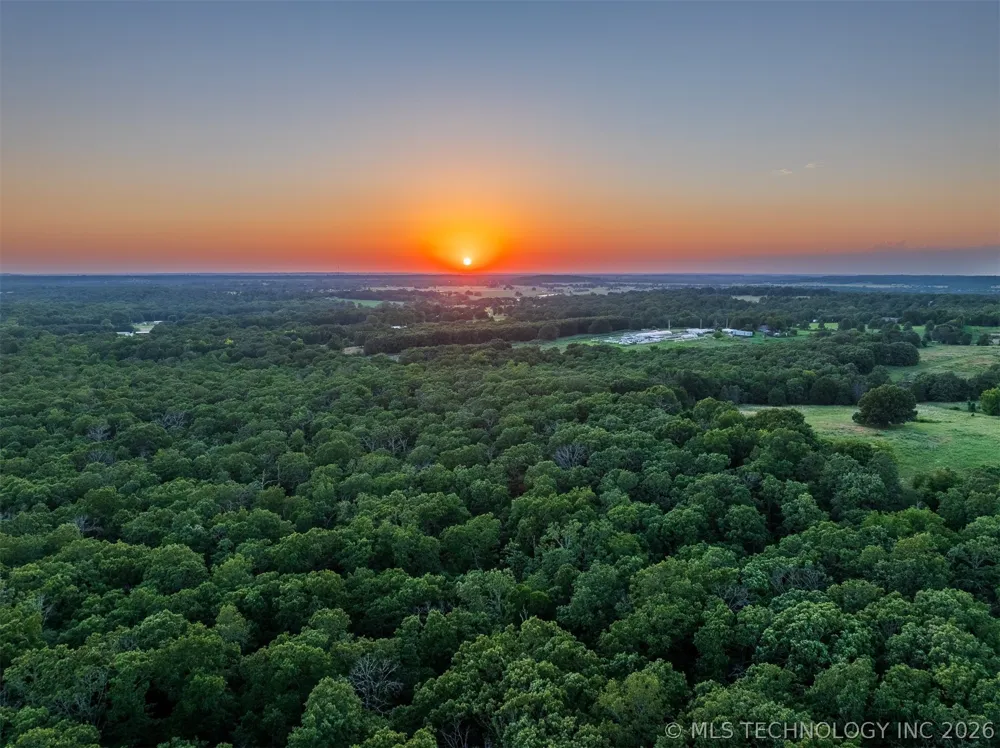 5 S 4240 ROAD Chelsea, OK 74016