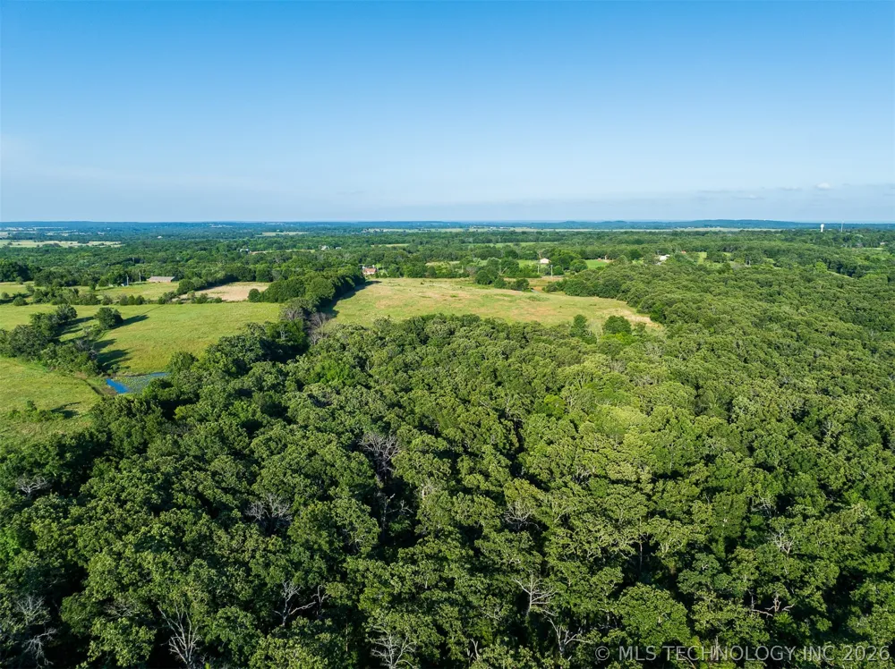 5 S 4240 ROAD Chelsea, OK 74016