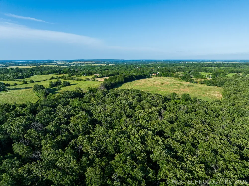 5 S 4240 ROAD Chelsea, OK 74016