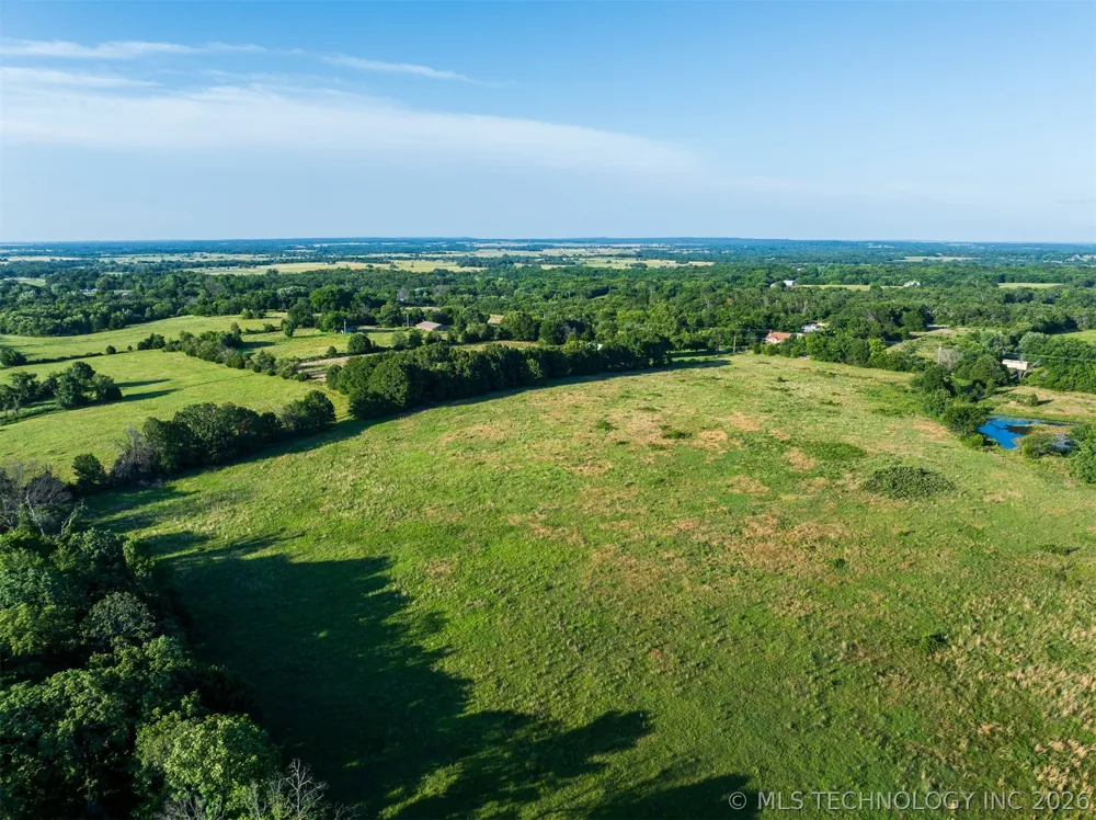 5 S 4240 ROAD Chelsea, OK 74016