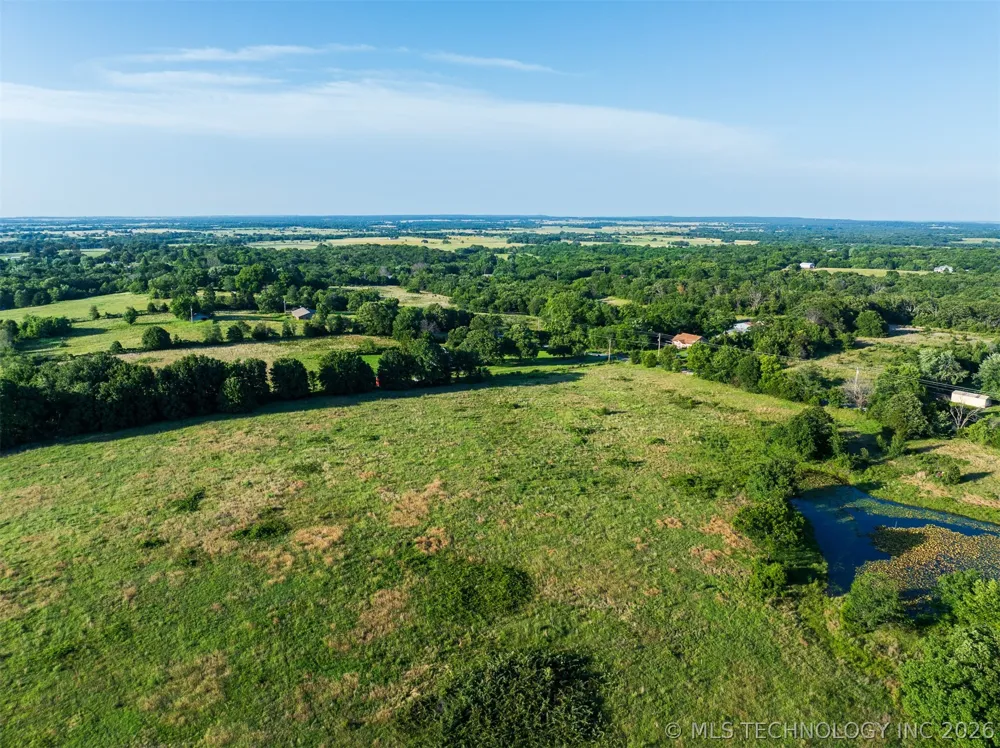 5 S 4240 ROAD Chelsea, OK 74016