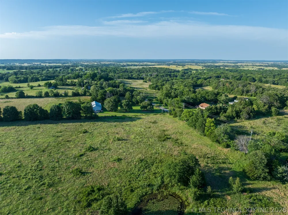 5 S 4240 ROAD Chelsea, OK 74016