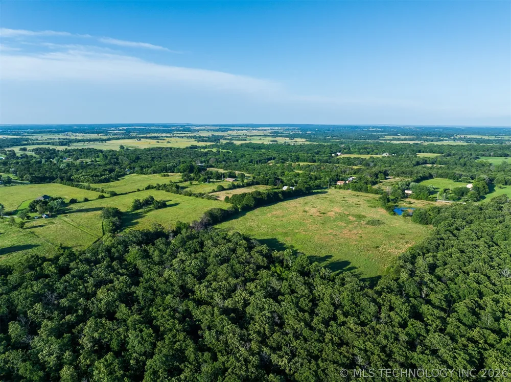 5 S 4240 ROAD Chelsea, OK 74016