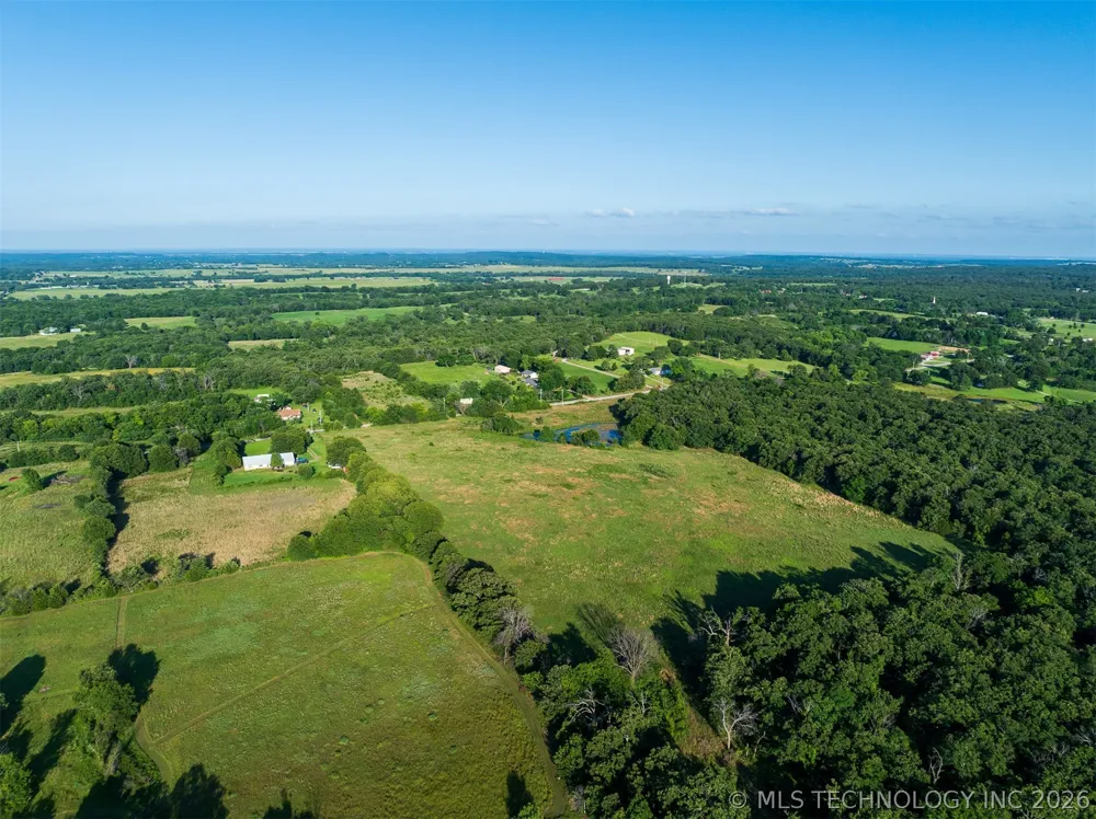 5 S 4240 ROAD Chelsea, OK 74016