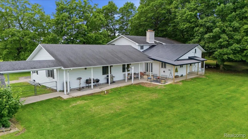 5726 Barnes Road Millington Township, MI 48746