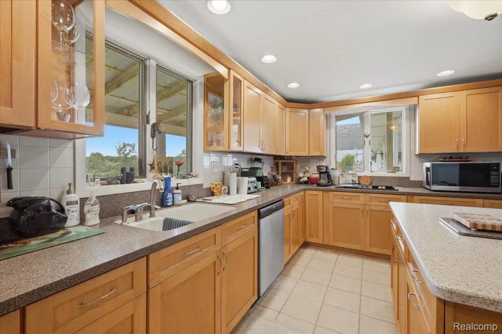 5726 Barnes Road Millington Township, MI 48746