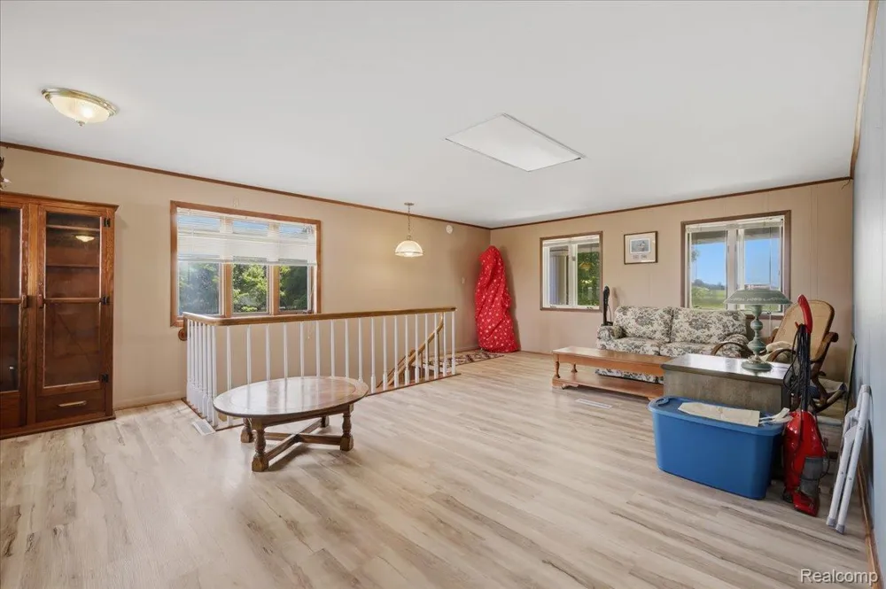 5726 Barnes Road Millington Township, MI 48746