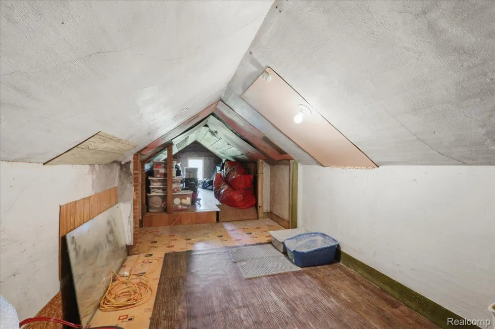 5726 Barnes Road Millington Township, MI 48746