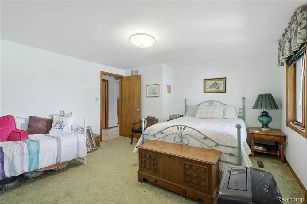 5726 Barnes Road Millington Township, MI 48746