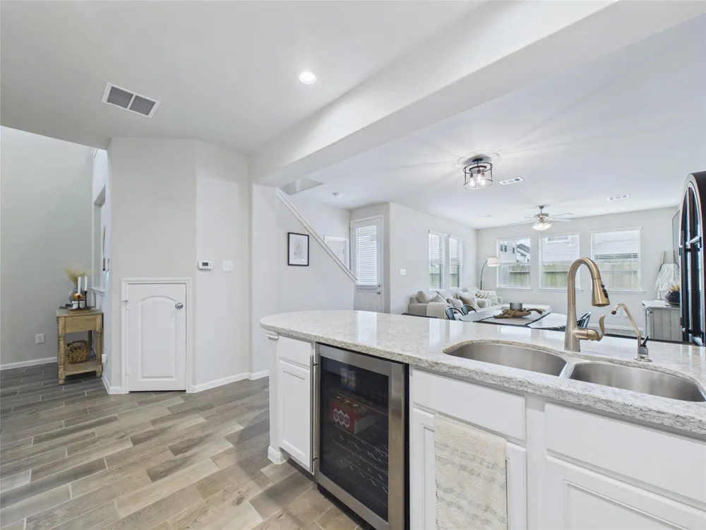 5530 Clarendon Hills Court Pasadena, TX 77505