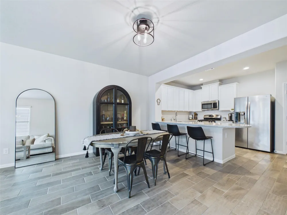 5530 Clarendon Hills Court Pasadena, TX 77505