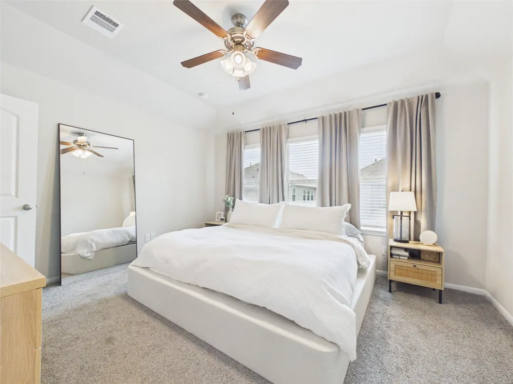 5530 Clarendon Hills Court Pasadena, TX 77505