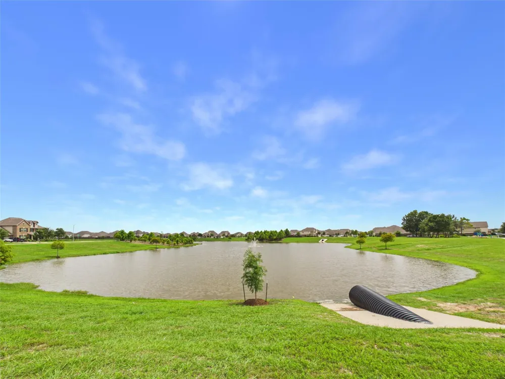 5530 Clarendon Hills Court Pasadena, TX 77505