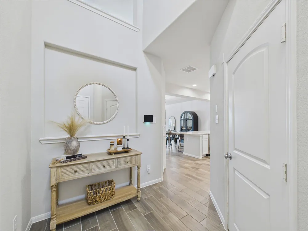 5530 Clarendon Hills Court Pasadena, TX 77505