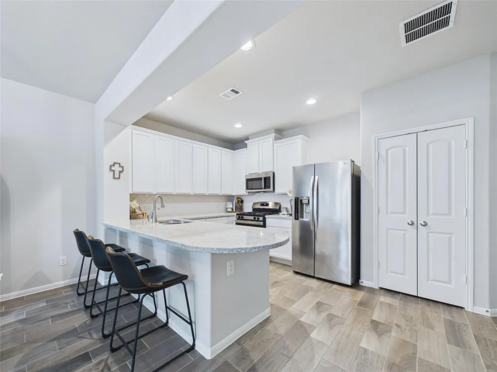 5530 Clarendon Hills Court Pasadena, TX 77505
