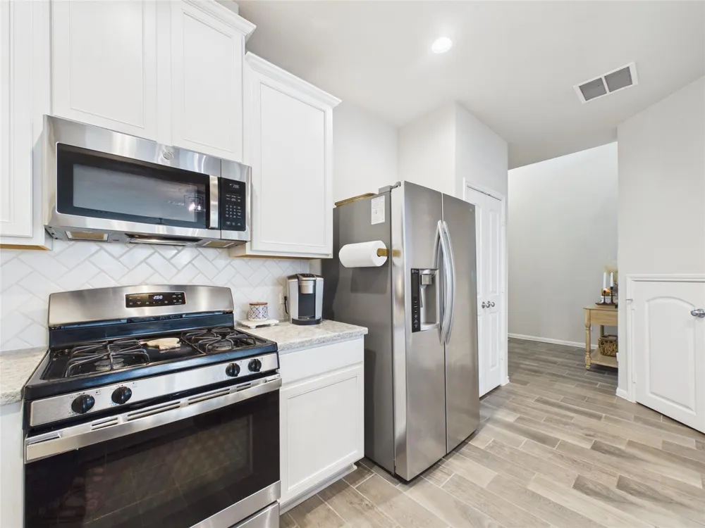 5530 Clarendon Hills Court Pasadena, TX 77505