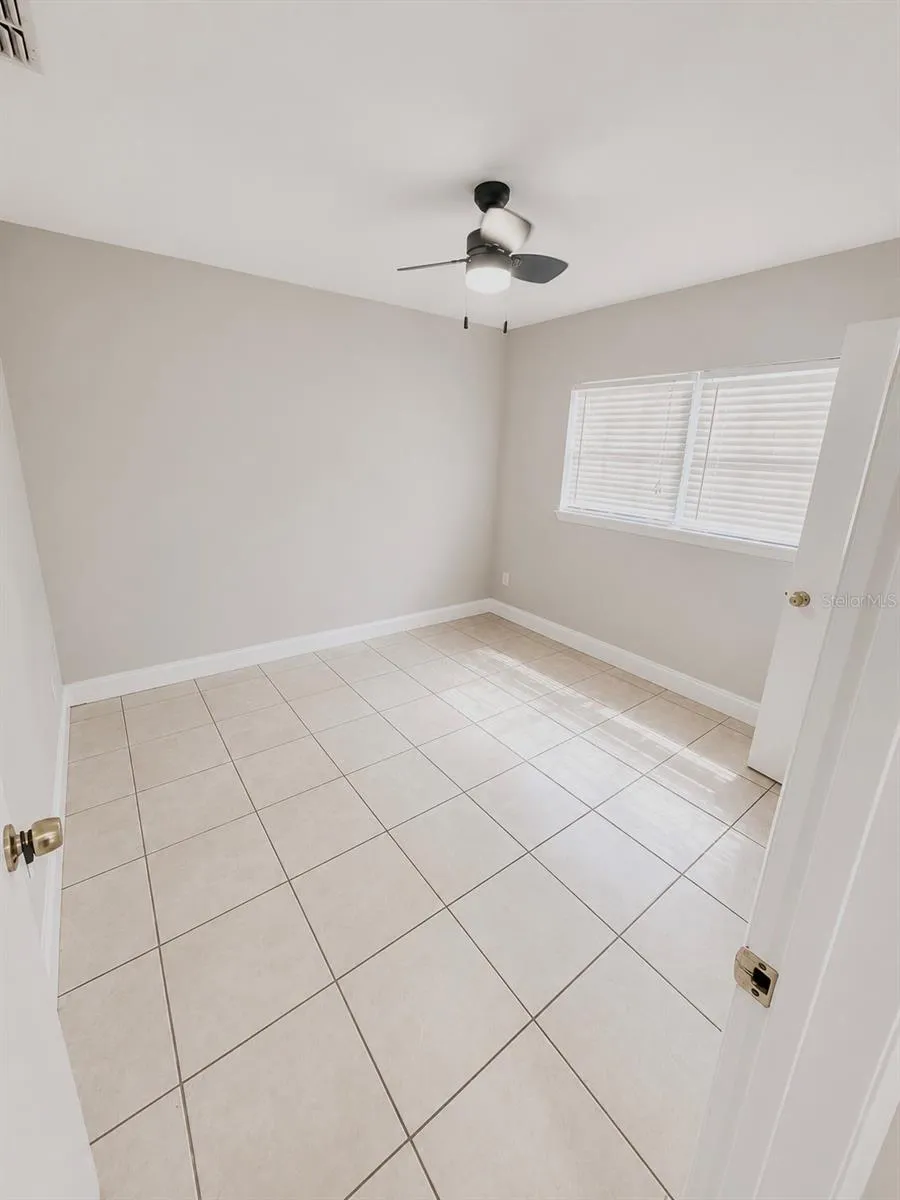 2266 RAEFORD ROAD #A6 Orlando, FL 32806