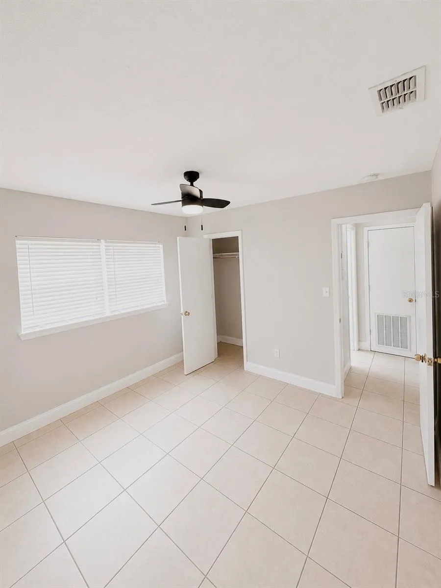 2266 RAEFORD ROAD #A6 Orlando, FL 32806