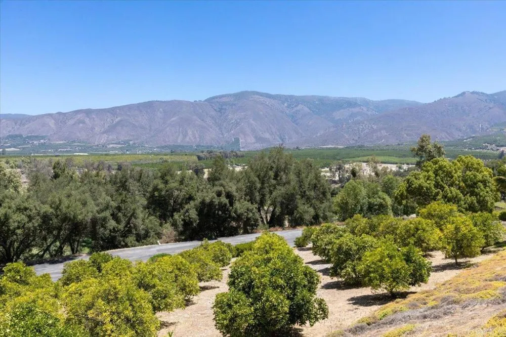 15615 Pauma Valley Dr Pauma Valley, CA 92061